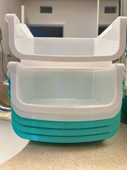 Stackable baskets