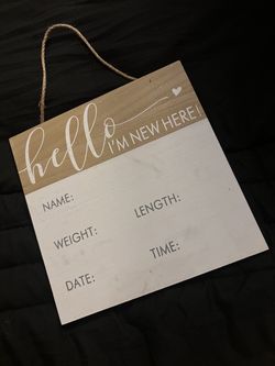 Baby announcement sign