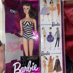 Original 1959 Barbie Doll & Package 