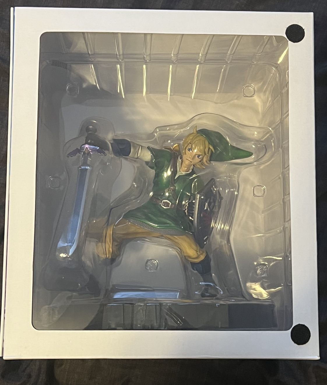 The Legend of Zelda: Skyward Sword Link Dark Horse Figure