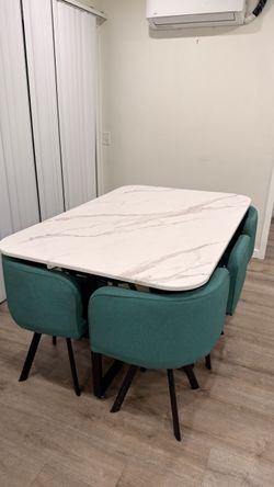 Dining Table with 6 Chairs