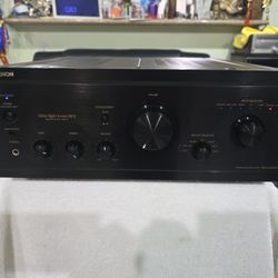 Denon PMA-2000 IVR Intergrate amplifier. Made in Japan. Good condition, perfect working amazing sound will test before you buy.