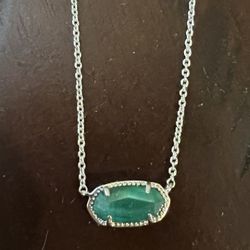Kendra Scott Elisa Silver Pendant Necklace - Emerald Cat’s Eye