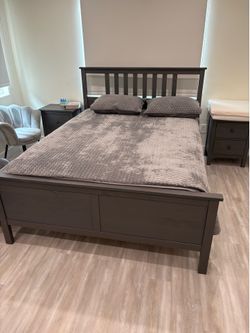 FULL Queen size bed set (Frame, Mattress, Pillow)