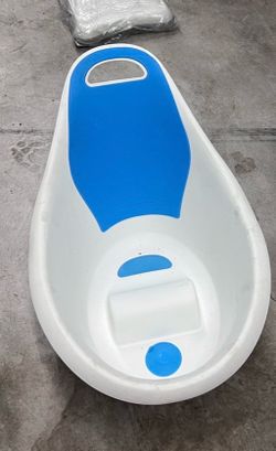 Munchkin Sit & Soak Baby Bathtub - Excellent Condition