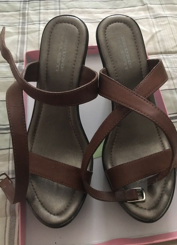 Brown laces hills (Brazil ) size 10’