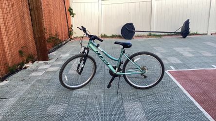 Huffy Teal color 26 inch mountain bike