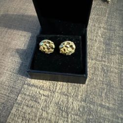 gold nugget earrings 