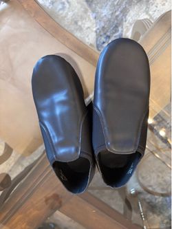 Size 6 Big Kid Leather Slip-On Jazz Dance Shoes