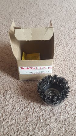 Makita wire brush.