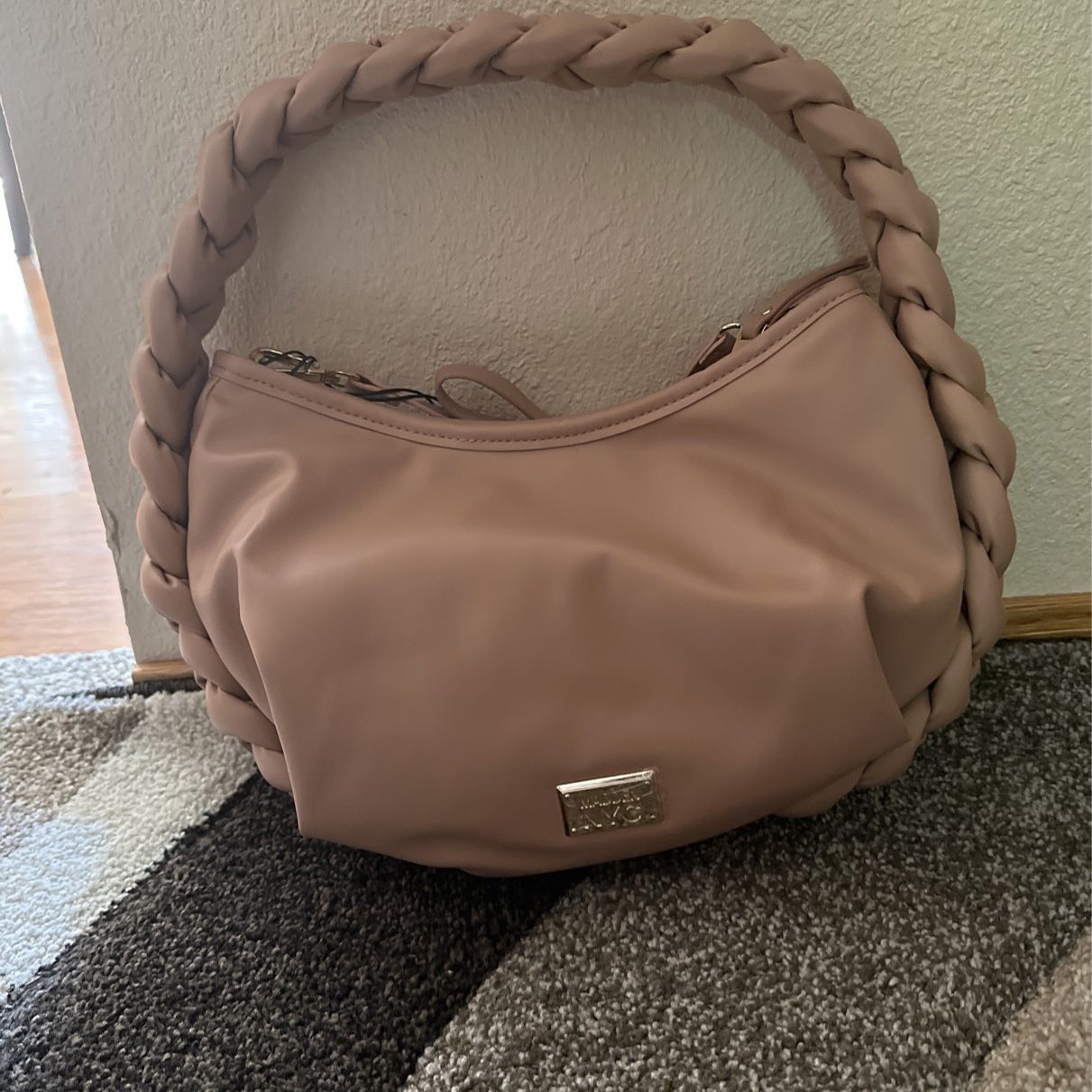 Authentic Louis Vuitton Crossbody Bag & Wallet for Sale in Sherwood, OR -  OfferUp