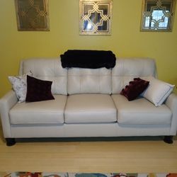 Ashley Furnirure 5ft Long White Couch