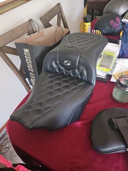2024 saddleman roadsofa carbon w backrest