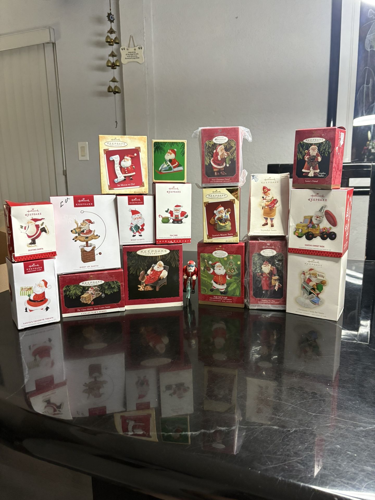 Hallmark Keepsake “Santa” ornaments Bundle