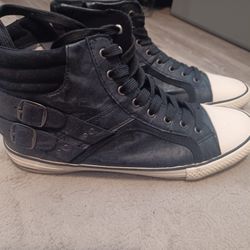 Helix Shoes