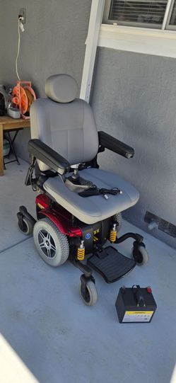 Pride Mobility Jazzy 614 HD Power Wheelchair