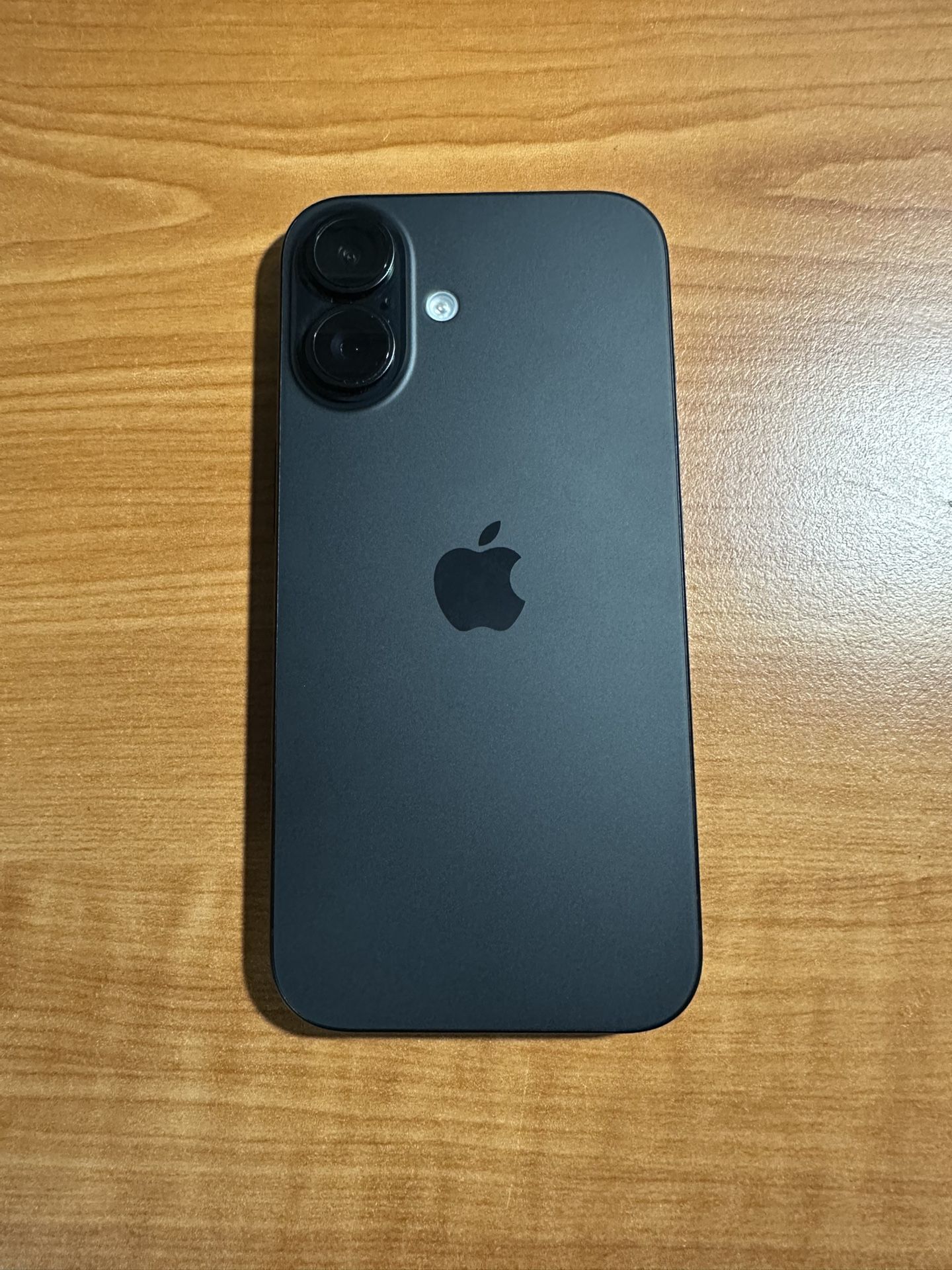 iPhone 16 - T-Mobile Locked