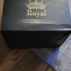 Royal Premium Helmet.