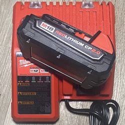 Milwaukee M18 18-Volt Lithium-Ion XC Starter Kit with One 2.0Ah Battery and Charger