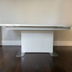 Modern White High-Gloss Expandable Dining Table (Dania Furniture)