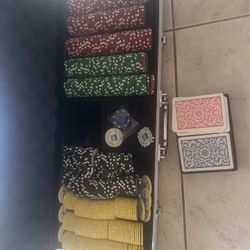 NEW POKER SET - 14G Clay Composite Chips with Aluminum Case, Playing Cards, Dealer Button