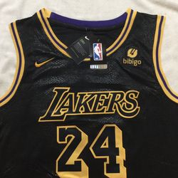 Lakers Jersey Kobe Bryant Brand New Sizes M, L, XL Available