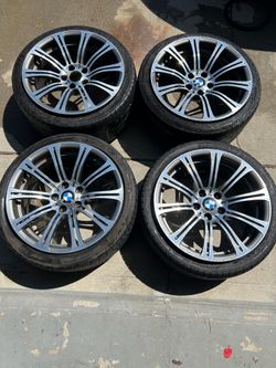 Oem BMW 220 style wheels 19”