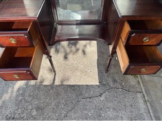 Mahogany mirror, vanity Mahogany mirror, vanity