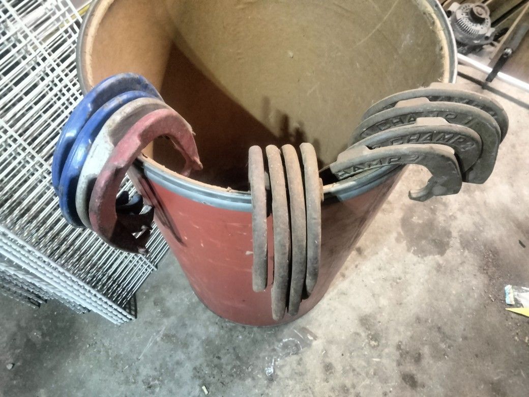 Old Vintage Horseshoes Three Pairs 20 Each