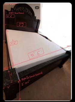 Ashley Queen Bed – Excellent Condition