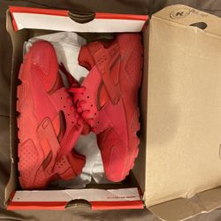 Red Nike Huaraches