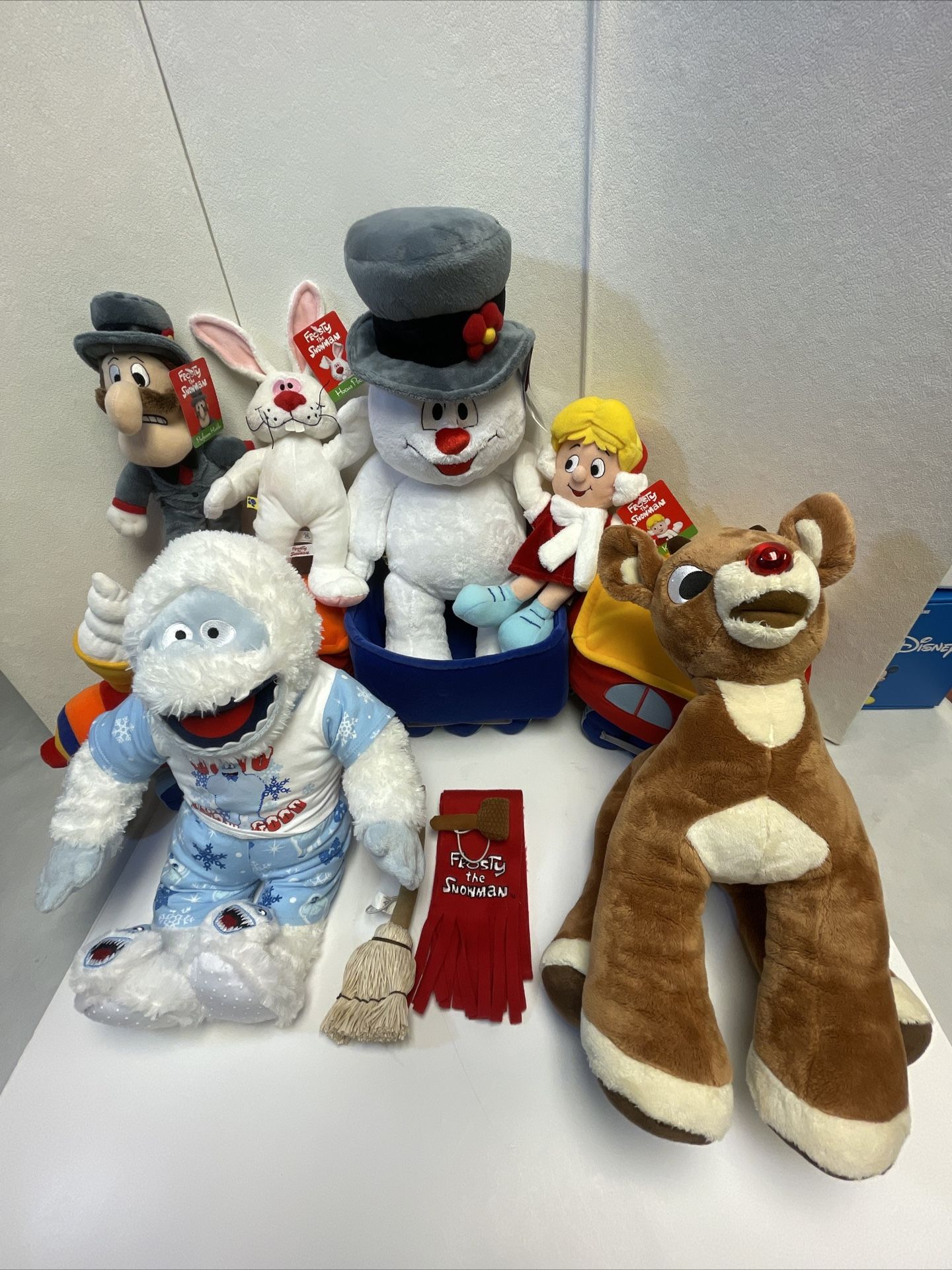 Build A Bear Express Train With Frosty The Snowman Friends Lot Rudolph Christmas
