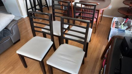4 Chairs for Dining Room Table