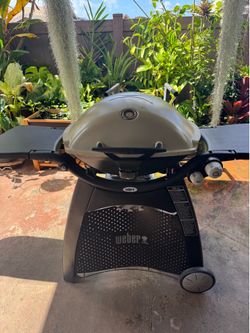 Weber q3200 grill