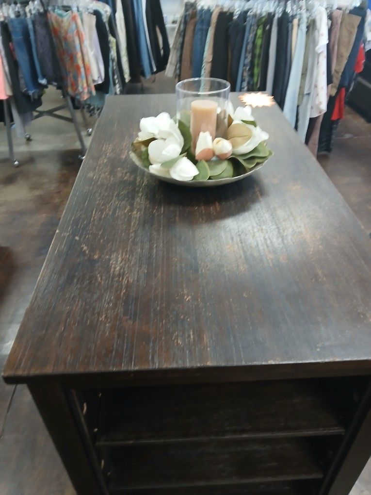 WOOD DINING TABLE WITH STOOLS