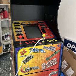 Arcade Cabinet 