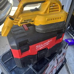 Milwaukee/ Dewalt Vacuum