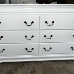 White Dresser