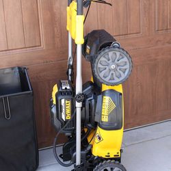 DeWalt 2X20V MAX DCMWP234U2 21 in. 20 V Battery Lawn Mower Kit