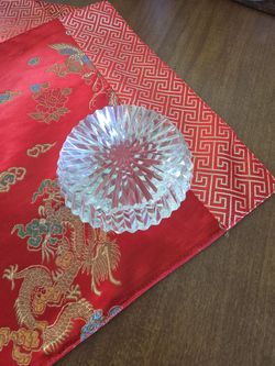 Glass paper weight