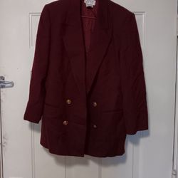 Women's Jacket And Skirt Size 14p 