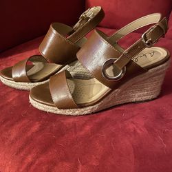 Abrelka sandals 