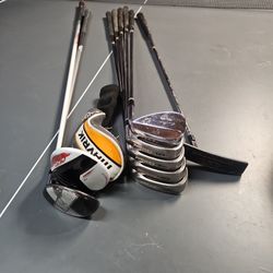 Clevelan Golf Clubs Complete Set