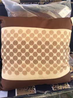 Decorative pillow