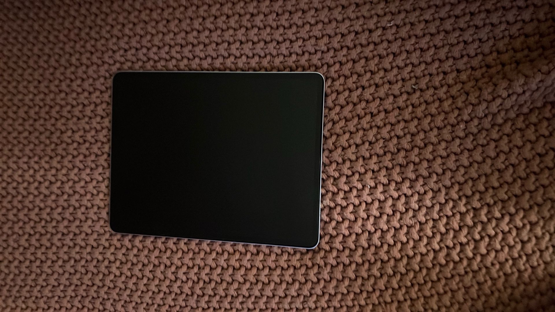 Brand New Apple Air iPad 13 Inch