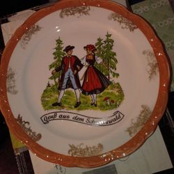  vintage decorative plate  
