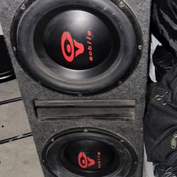 (1) Rockford Fosgate Amp (2 )15’ Subwoofers