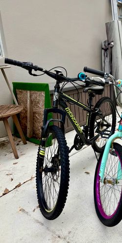 Boys Bike 24” Mongoose 21 speed