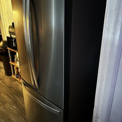 Stainless Steel French Door Refrigerator 