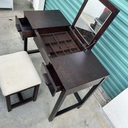 Wooden Vanity With Stool
